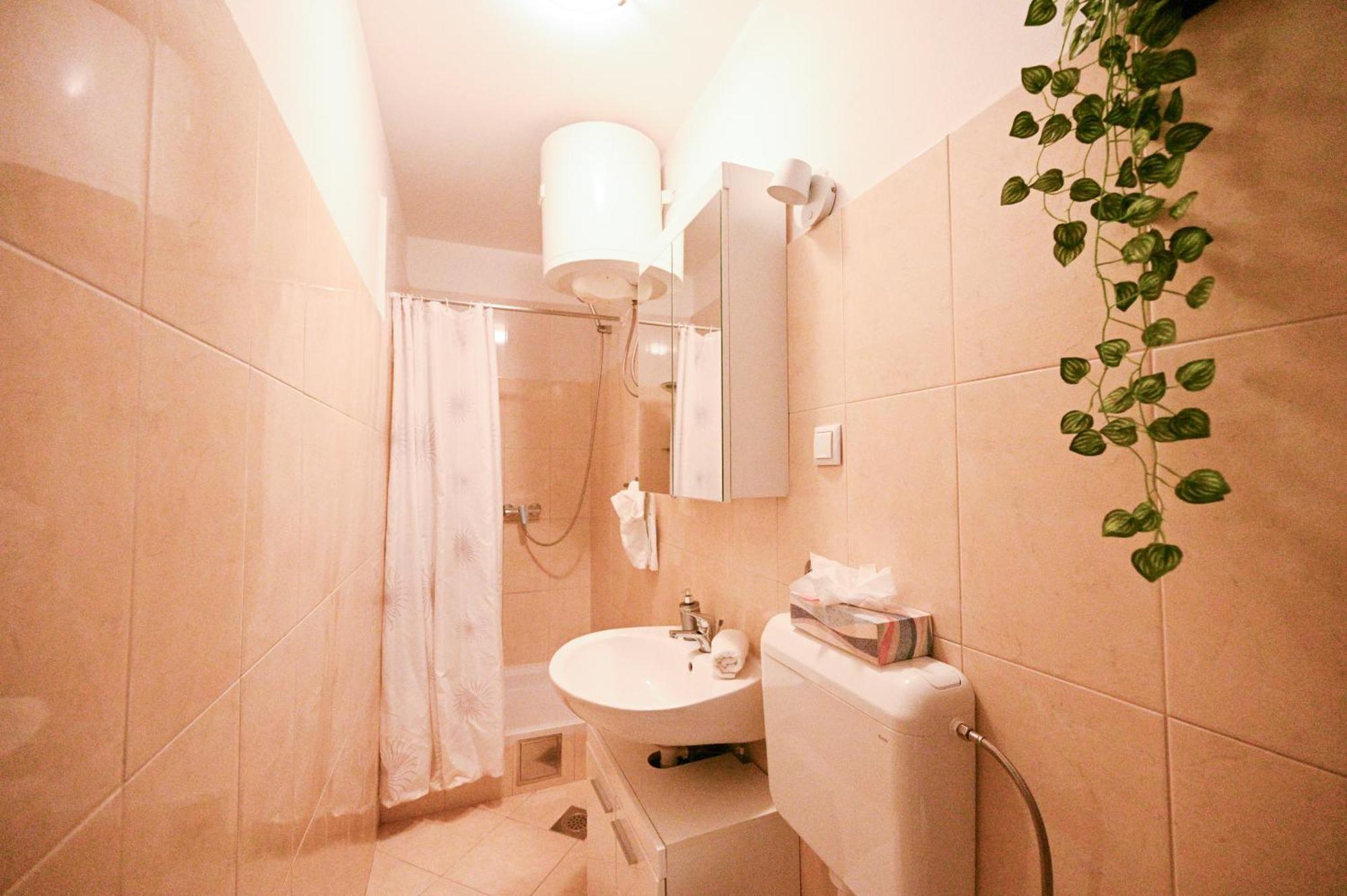 Apartment Mia Zara Esterno foto